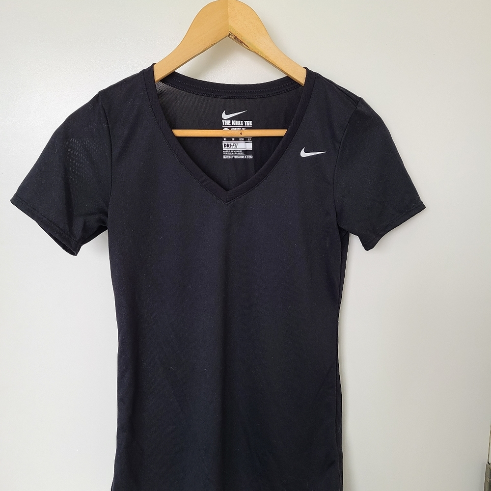 Nike dryfit t shirt